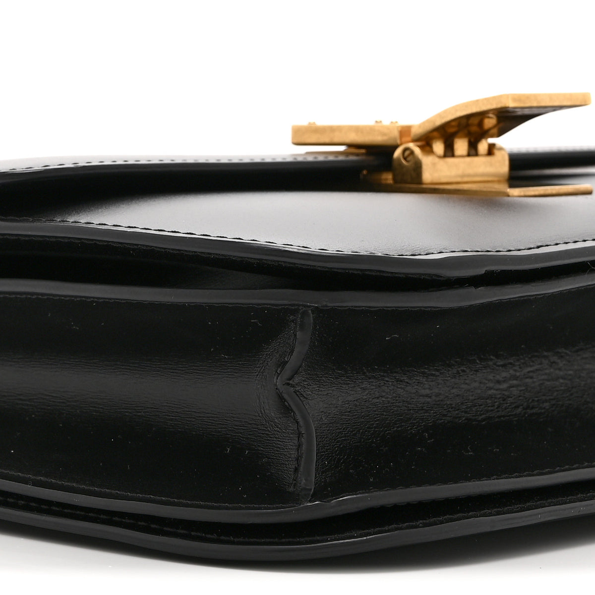 Box Calfskin Medium Classic Box Flap Bag Black