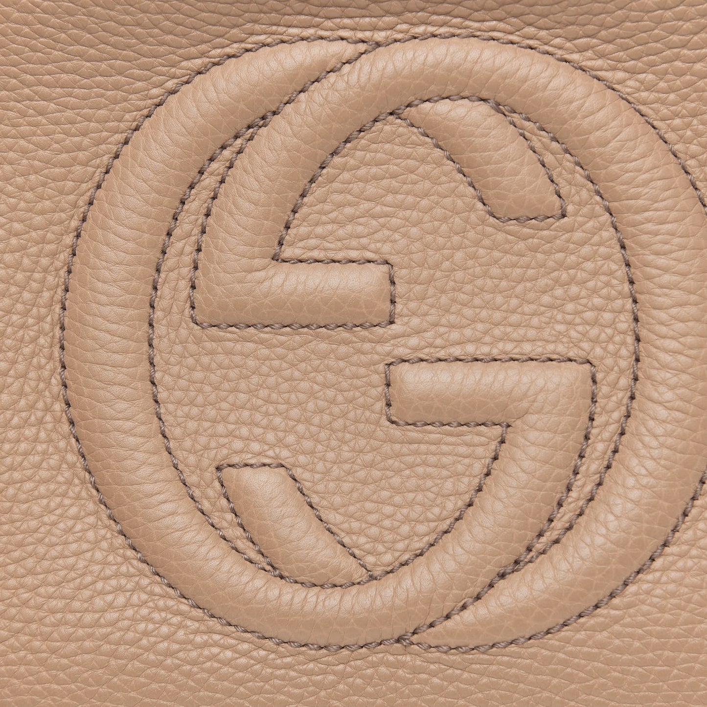 Pebbled Calfskin Small Soho Disco Bag Camelia