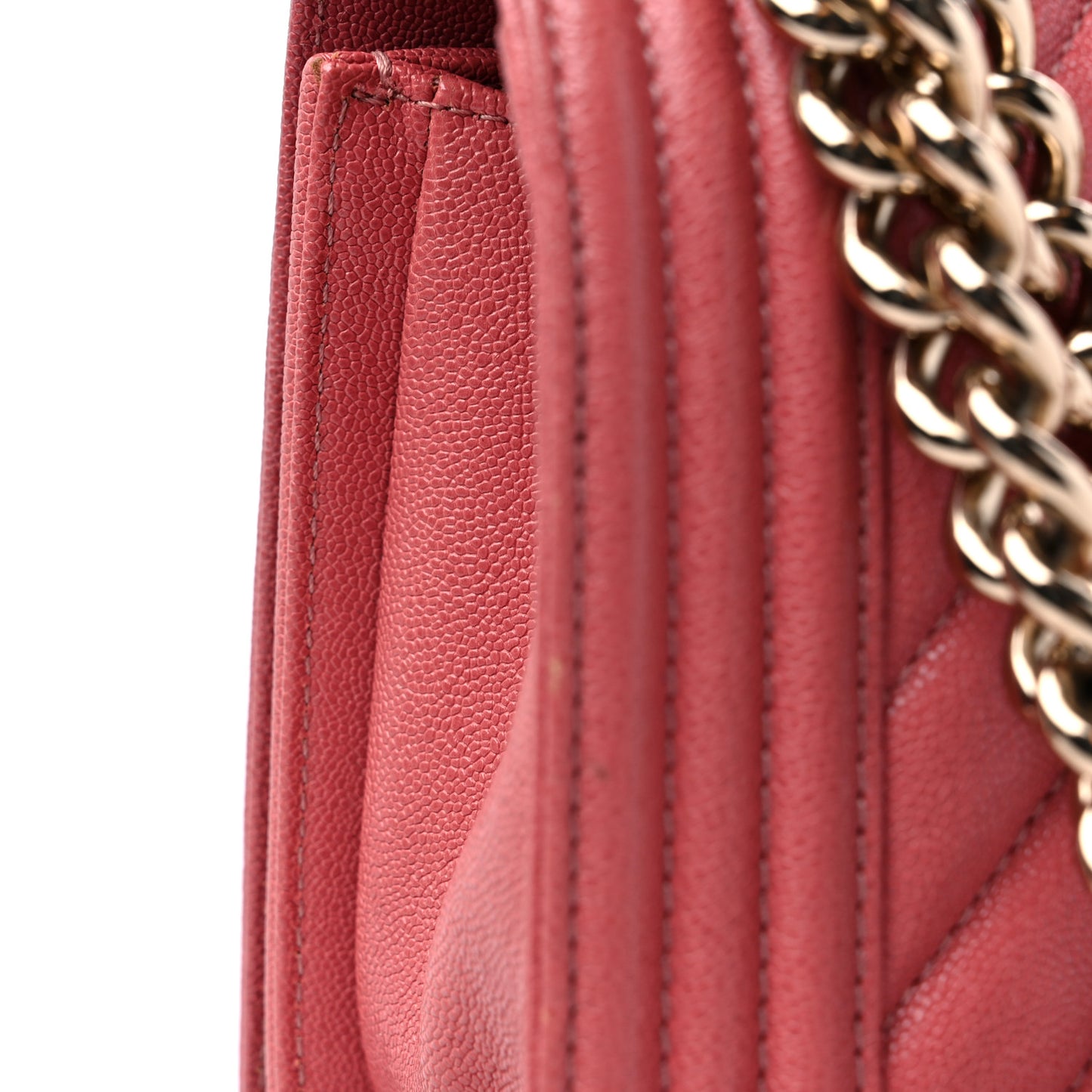 Caviar Chevron Quilted Medium Boy Flap Pink