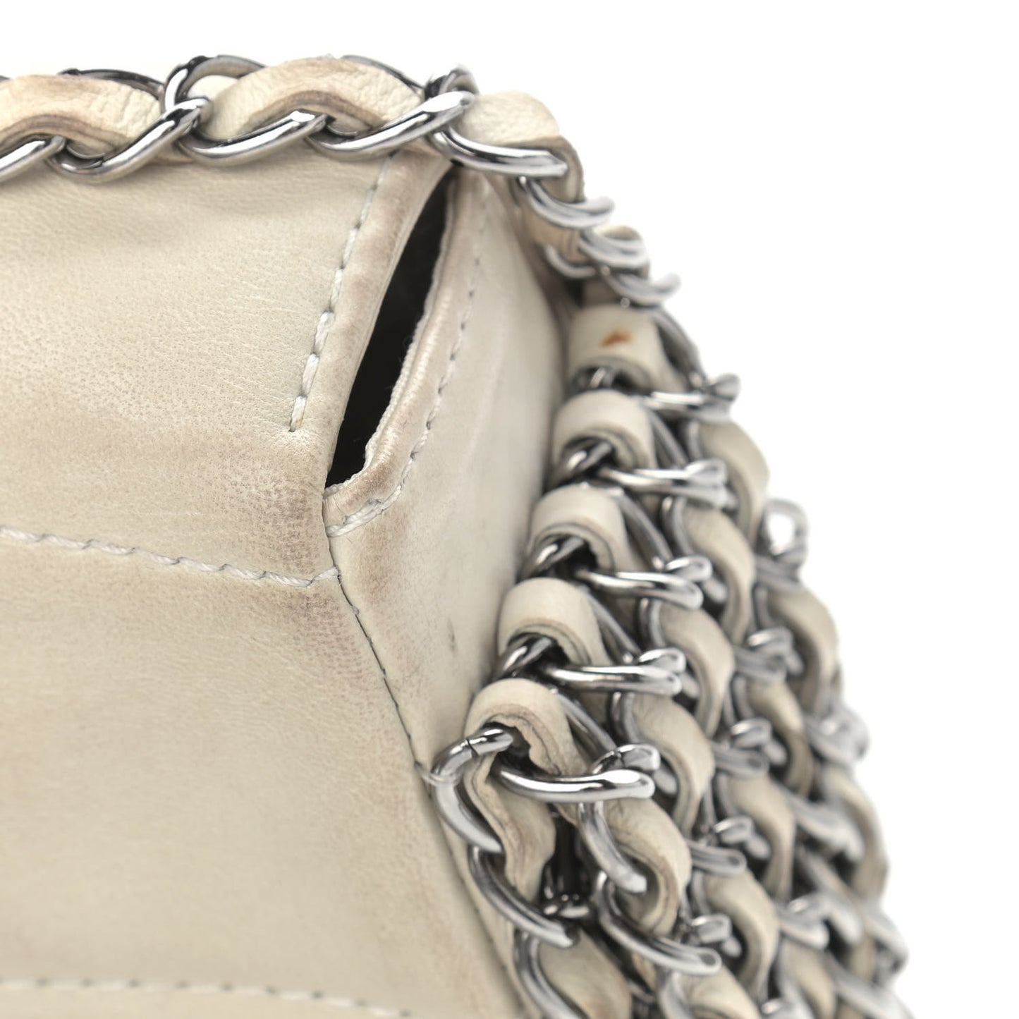 Lambskin Chocolate Bar 5 Chain Flap White