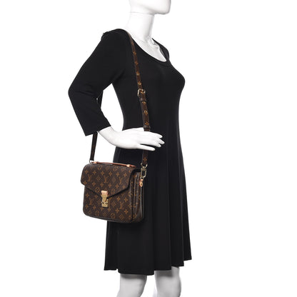 Louis Vuitton Monogram Pochette Metis 2 of 11