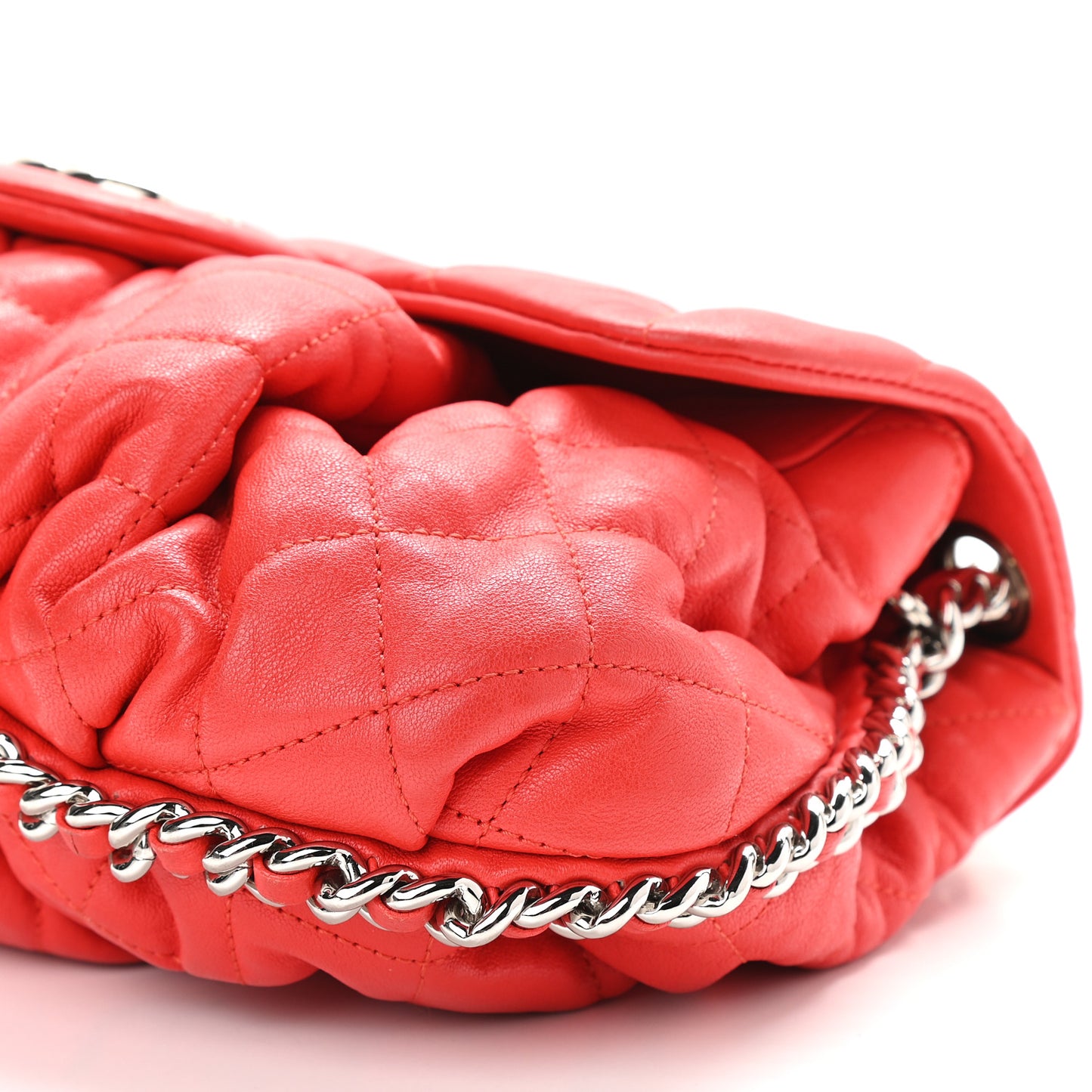 Washed Lambskin Medium Chain Around Messenger Red