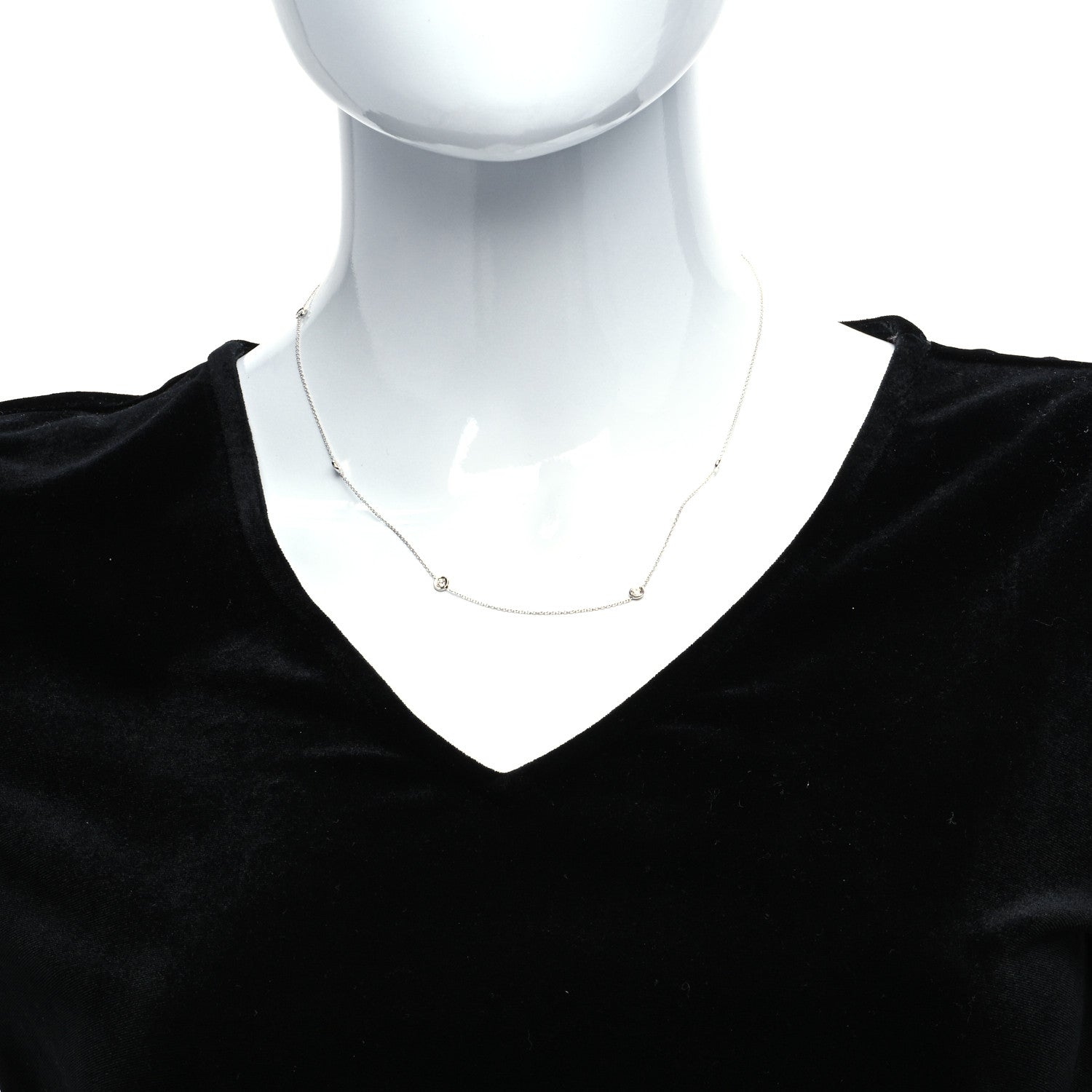Roberto Coin 18K White Gold Diamond .23ctw Diamonds By The Inch Five Station Necklace 2 of 4