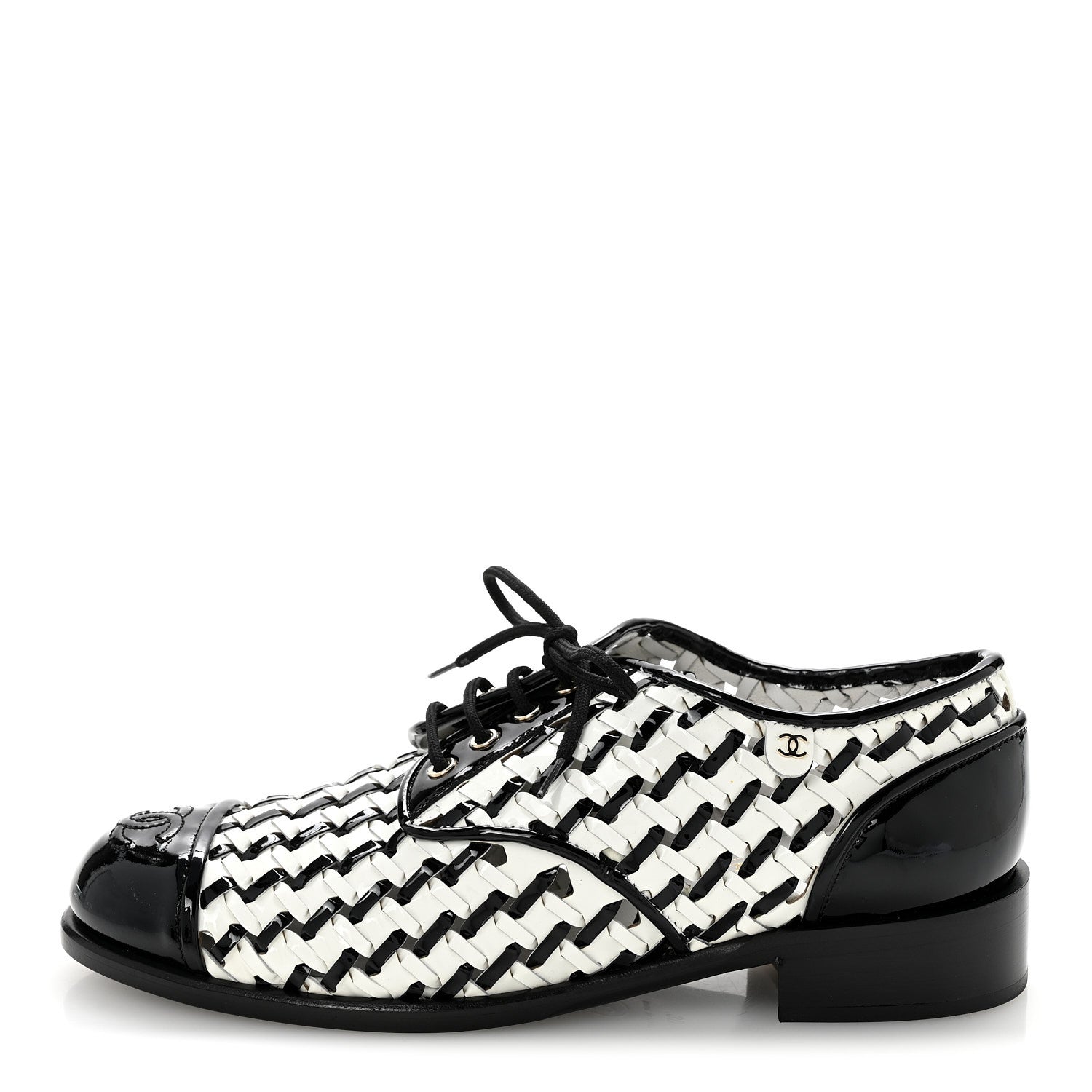 Chanel Lambskin Braided Patent CC Lace Up Oxfords 39 Black White 1 of 11
