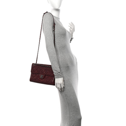 Chanel Crumpled Grained Calfskin Medium CC Crave Flap Bordeaux 2 of 10