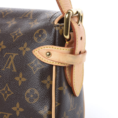 Louis Vuitton Monogram Hudson PM 11 of 21