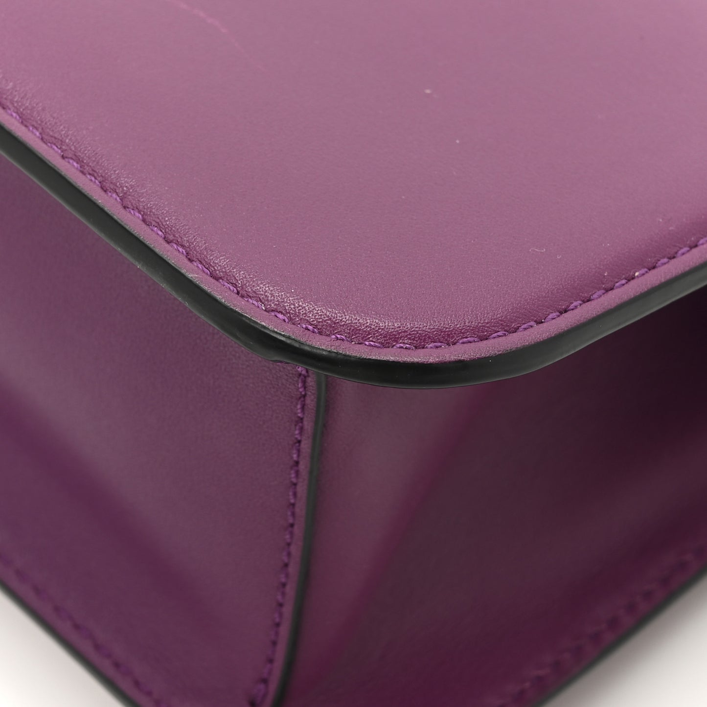 Calfskin Vlogo Loco Shoulder Bag Prune