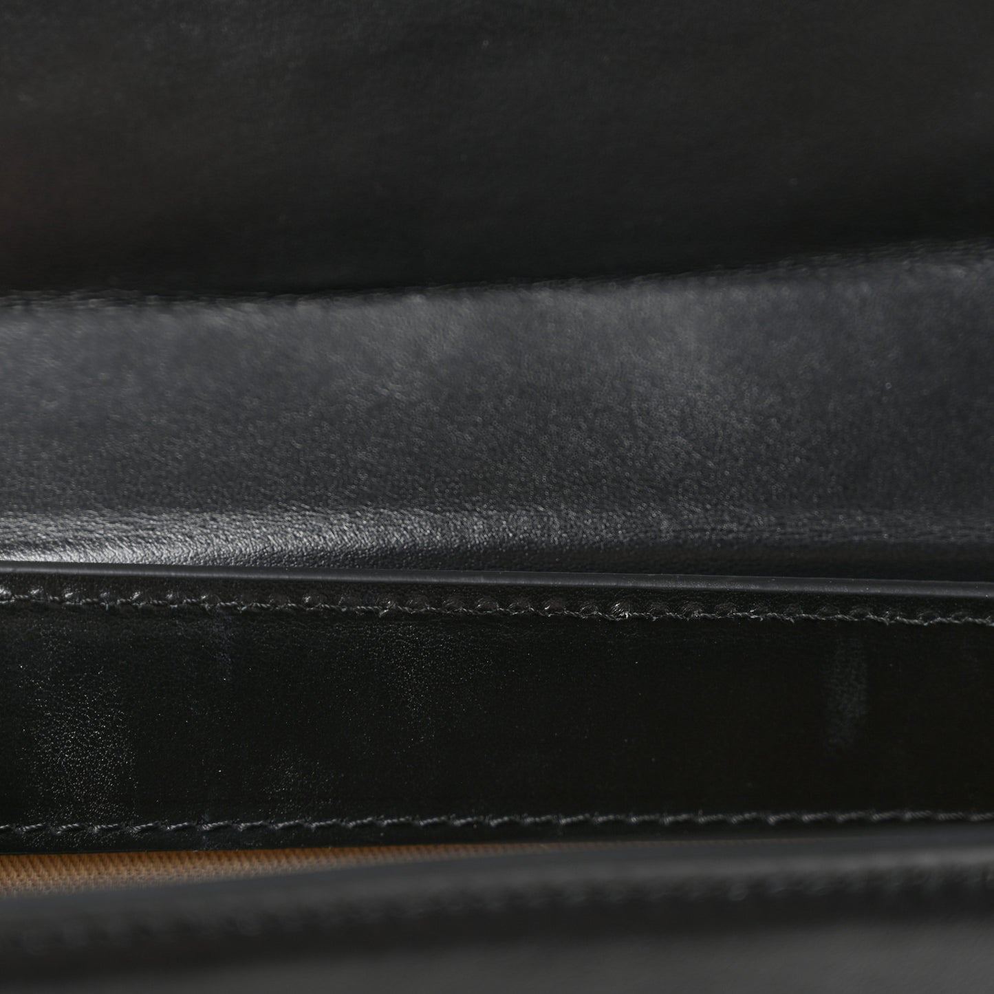 Smooth Calfskin Le Grand Chiquito Black