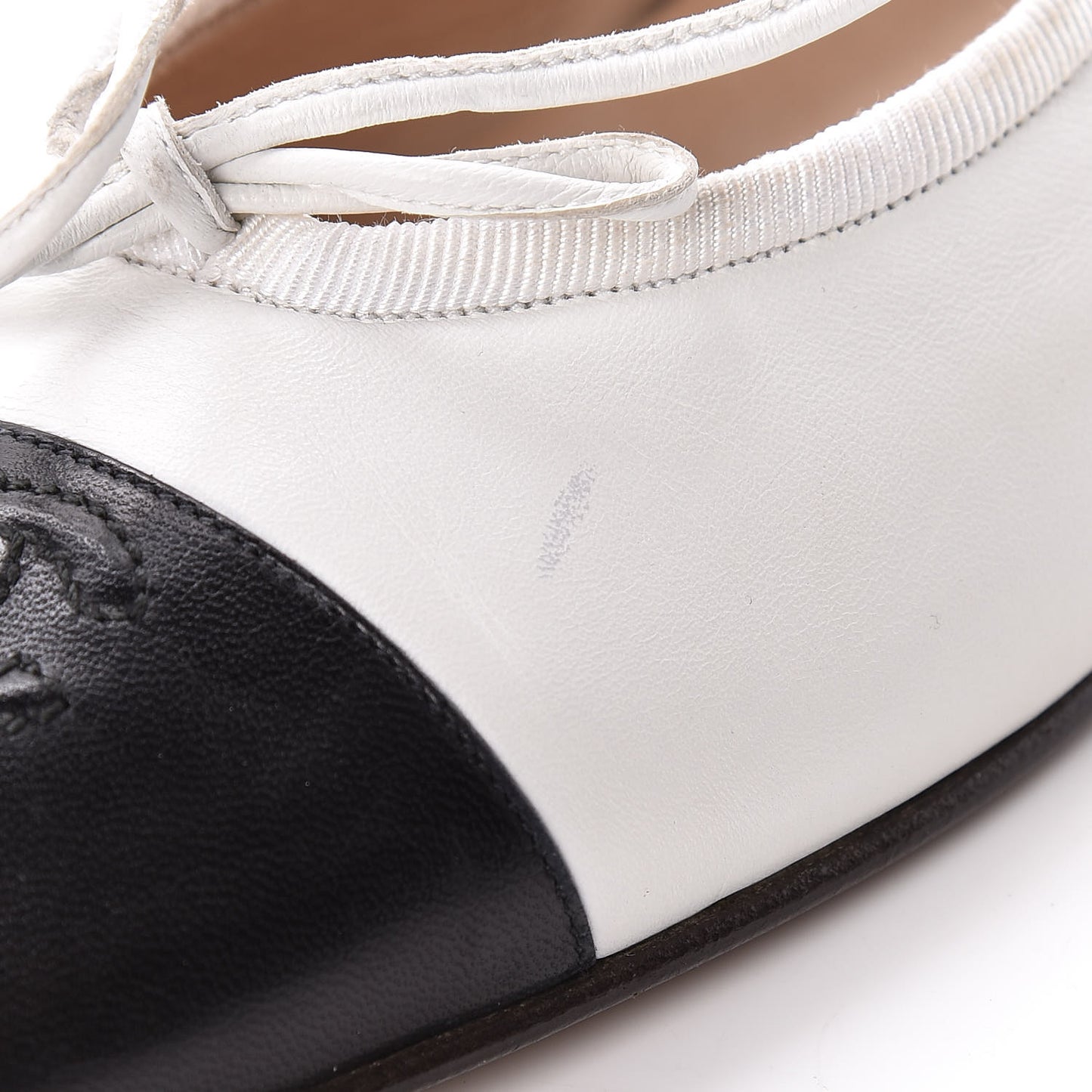Lambskin Cap Toe Ballerina Flats 38.5 White Black
