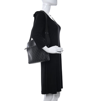 Louis Vuitton Damier Graphite Dayton Reporter PM 2 of 9