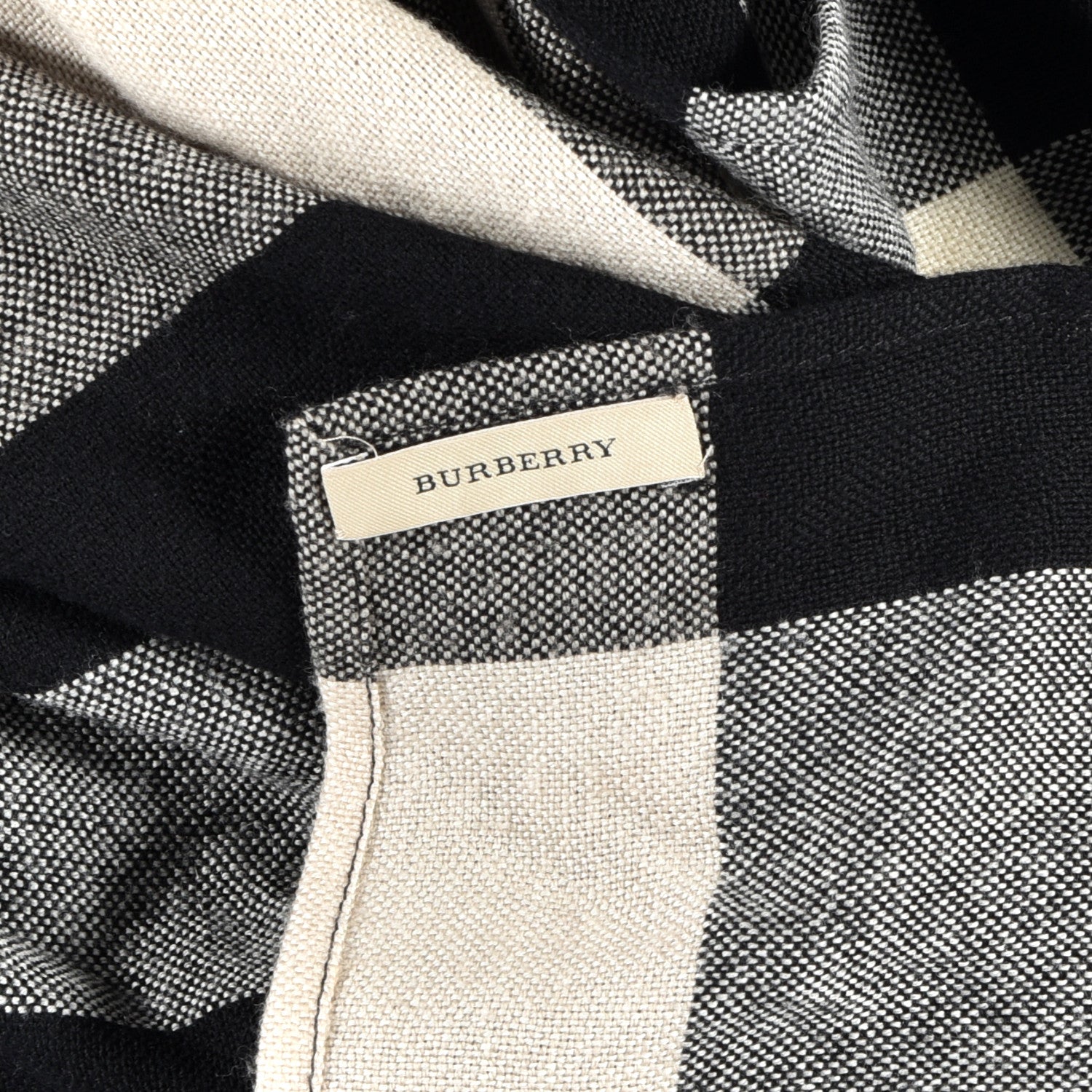 Burberry Fine Wool Mega Check Cape Scarf Scarf Black Beige Grey 3 of 3