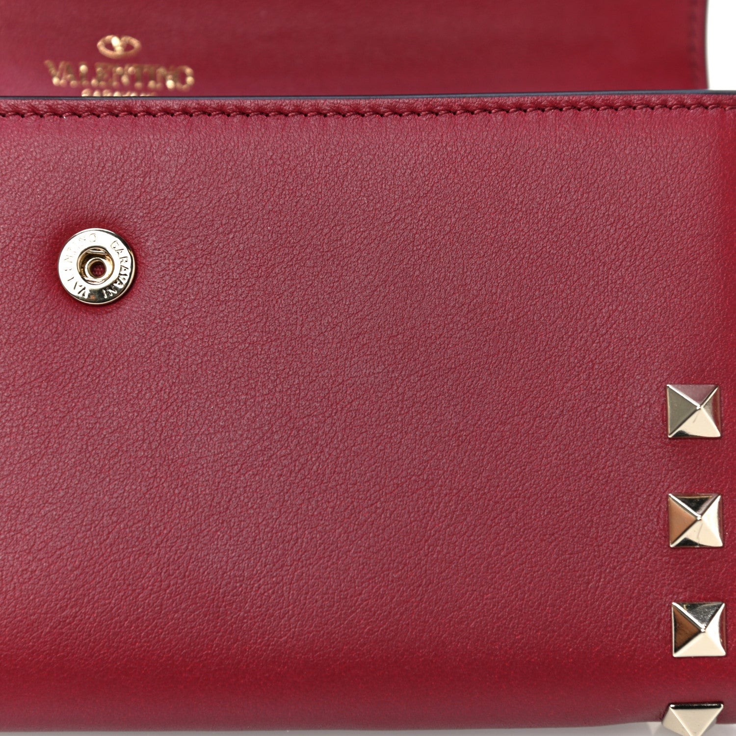 Valentino Garavani Vitello Rockstud Wristlet Travel Wallet Rubino 12 of 14