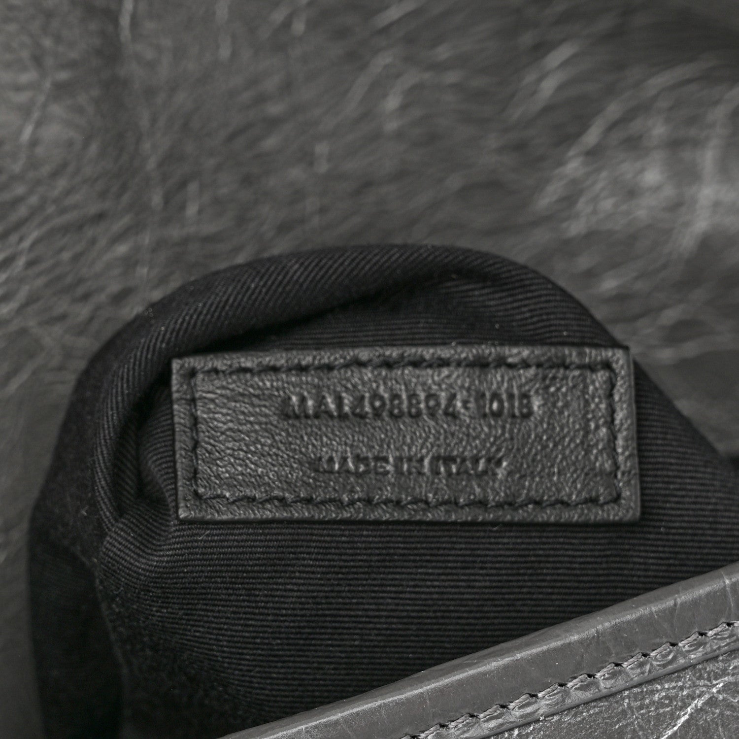 Saint Laurent Crinkled Calfskin Matelasse Monogram Medium Niki Chain Satchel Storm 6 of 10