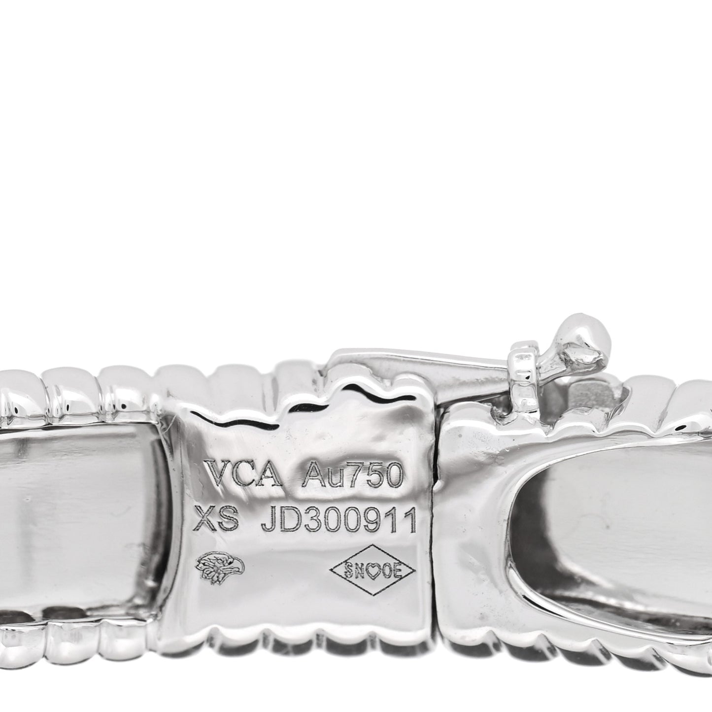 18K White Gold Perlee Signature Bangle Bracelet XS