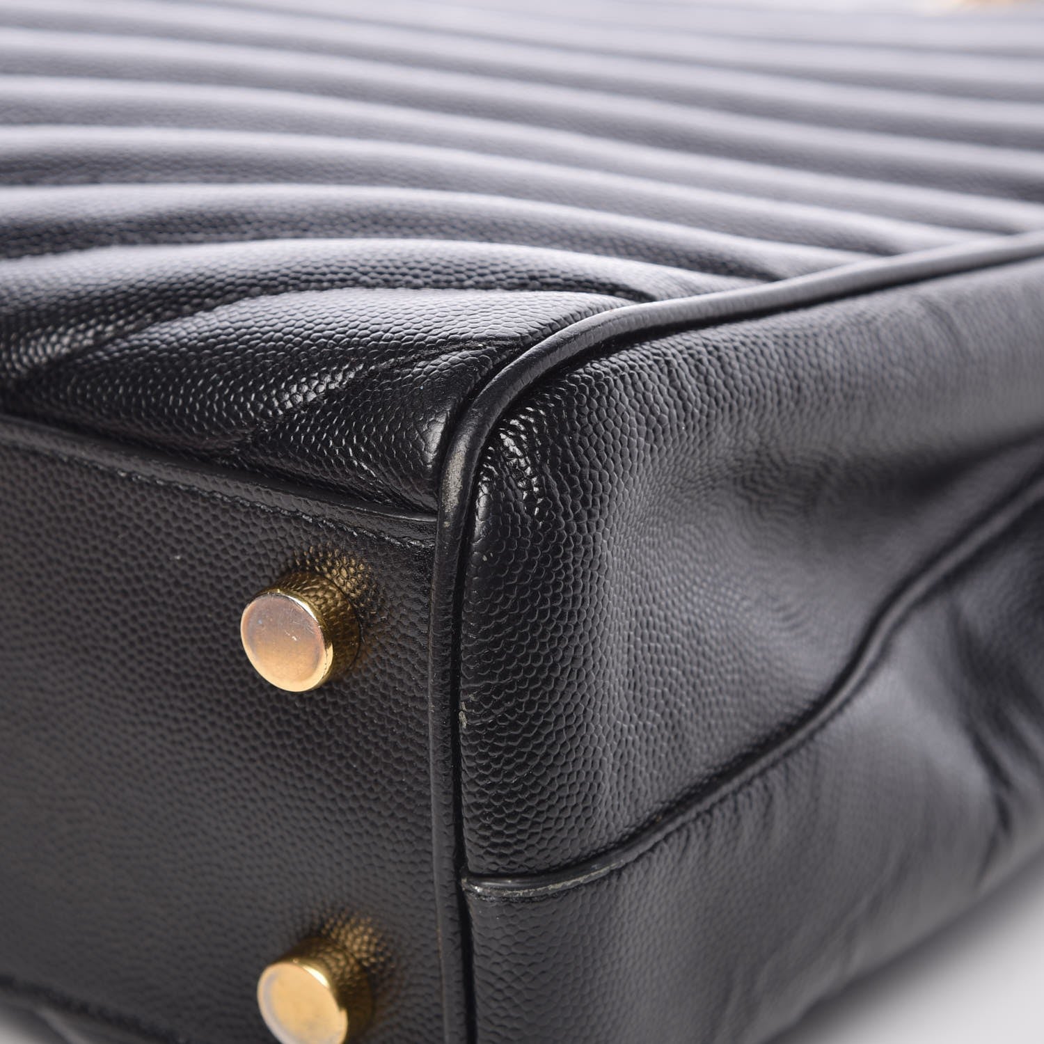 Saint Laurent Grain De Poudre Matelasse Chevron Monogram Shopping Bag Black 17 of 17