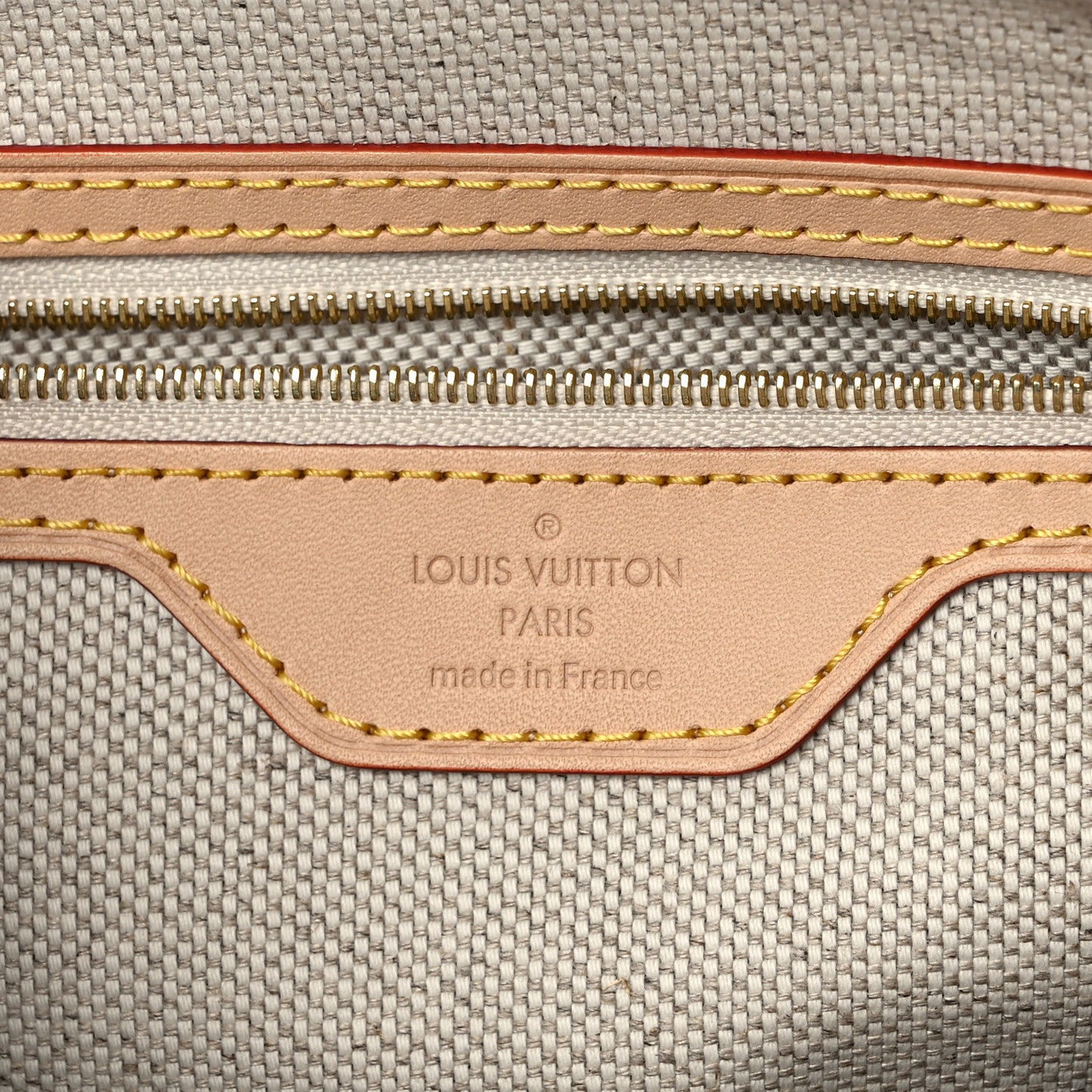 Monogram Hotel Labels Speedy Bandouliere 30
