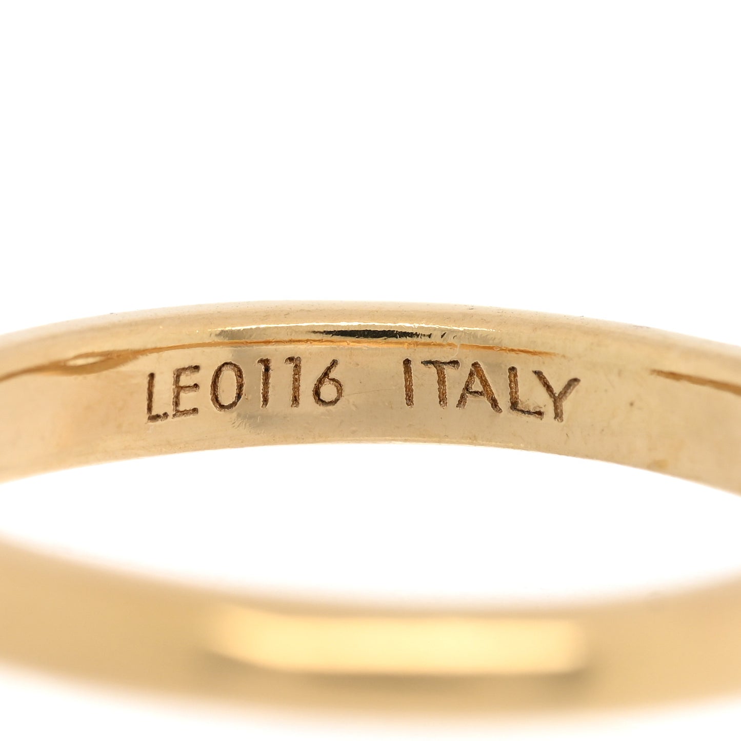 LV And Me Letter O Ring M Gold