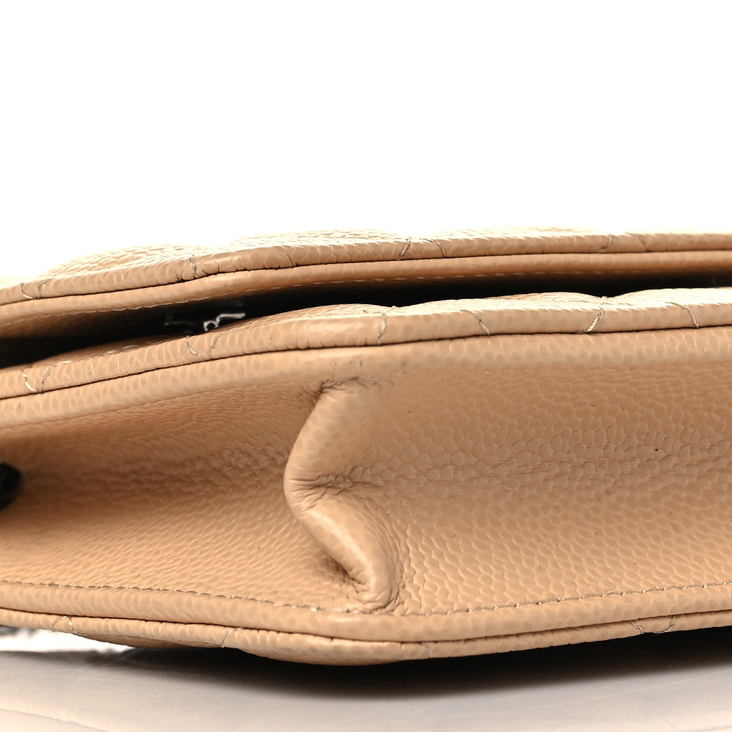 Caviar Quilted Wallet On Chain WOC Beige