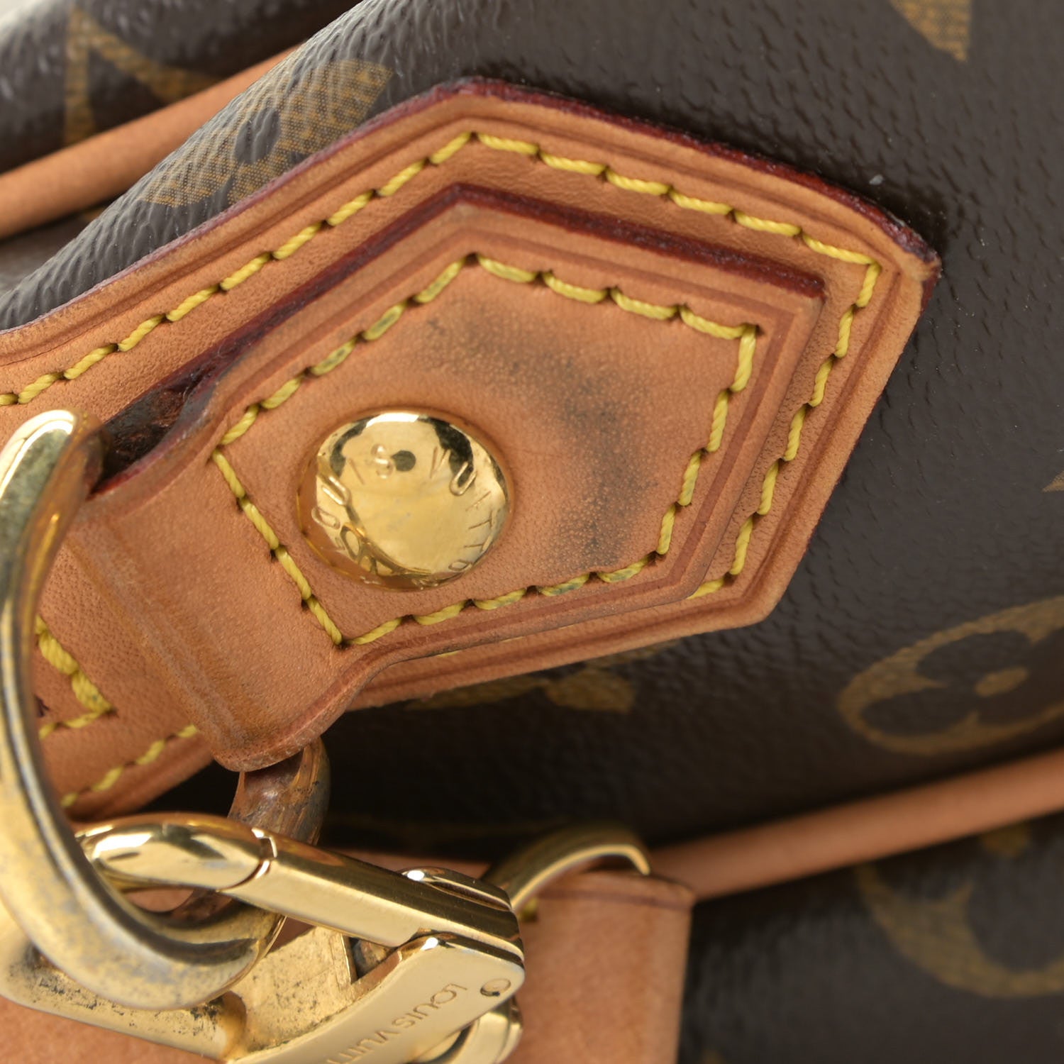 Louis Vuitton Monogram Retiro PM 25 of 27