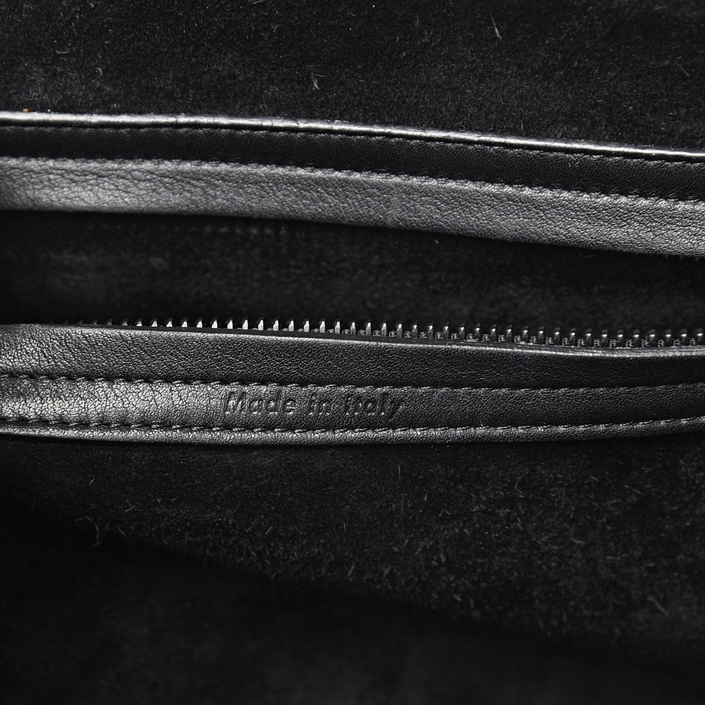 Supple Calfskin Medium Phantom Luggage Black