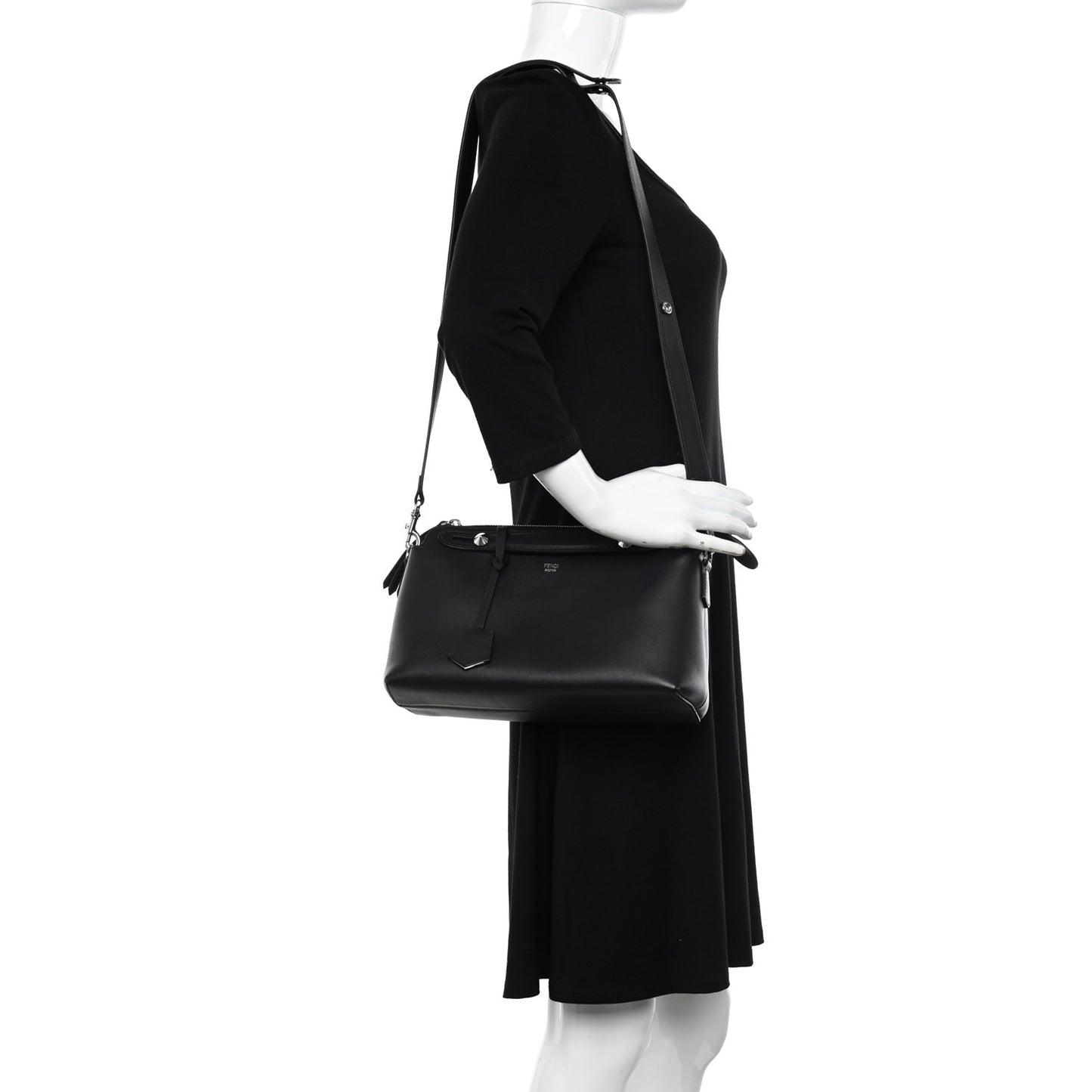 Vitello Dolce Medium By The Way Boston Bag Black