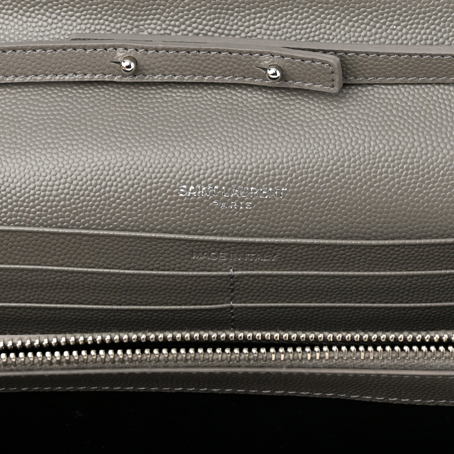 Saint Laurent Grain De Poudre Matelasse Chevron Monogram Chain Wallet Asphalt 6 of 9
