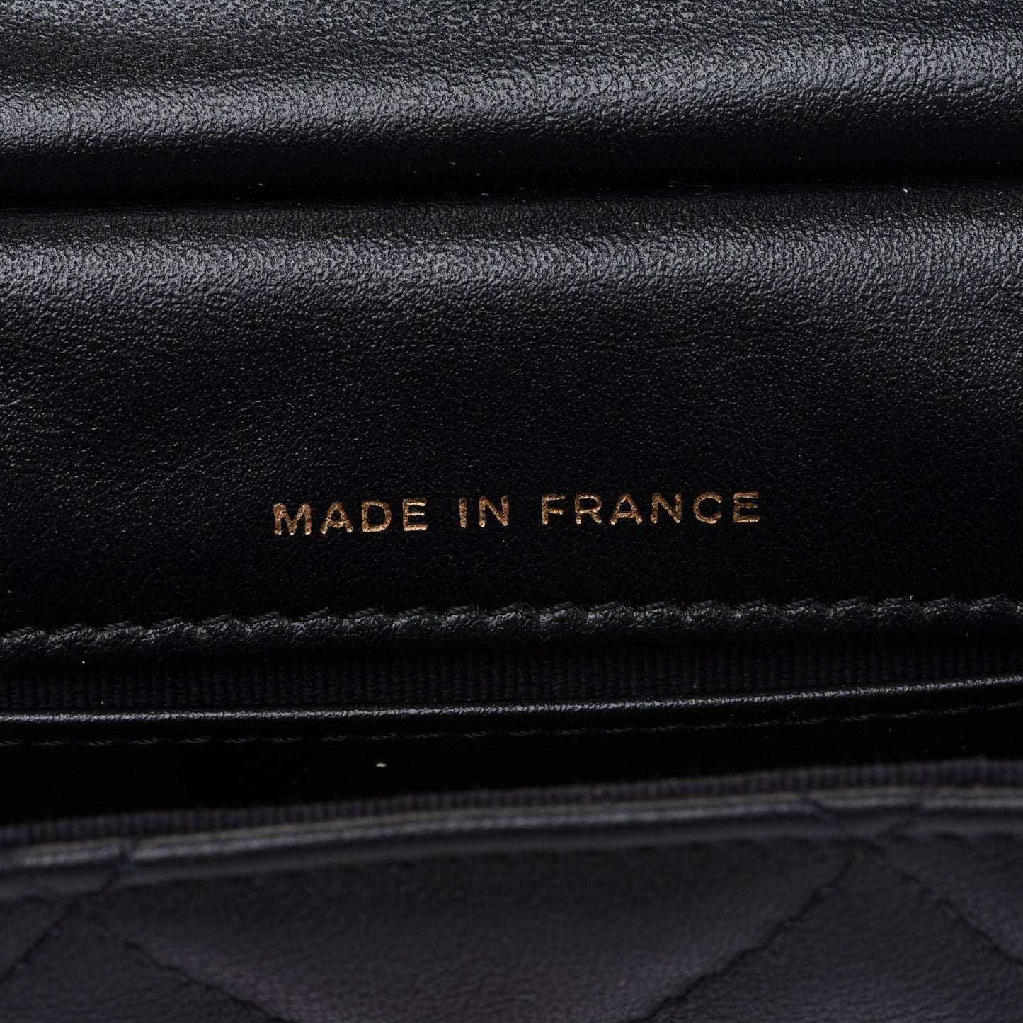 Calfskin Quilted Lady Handle Flap Card Holder With Chain Black