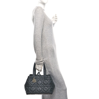Christian Dior Calfskin Macrocannage Medium Toujours Black 2 of 12