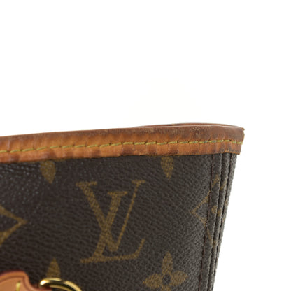 Louis Vuitton Monogram Neverfull MM 16 of 19