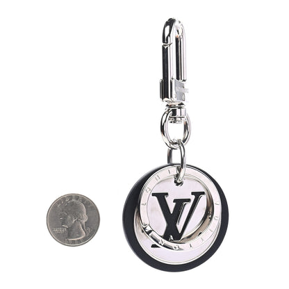 Louis Vuitton LV Circle Bag Charm Key Holder Silver 3 of 7