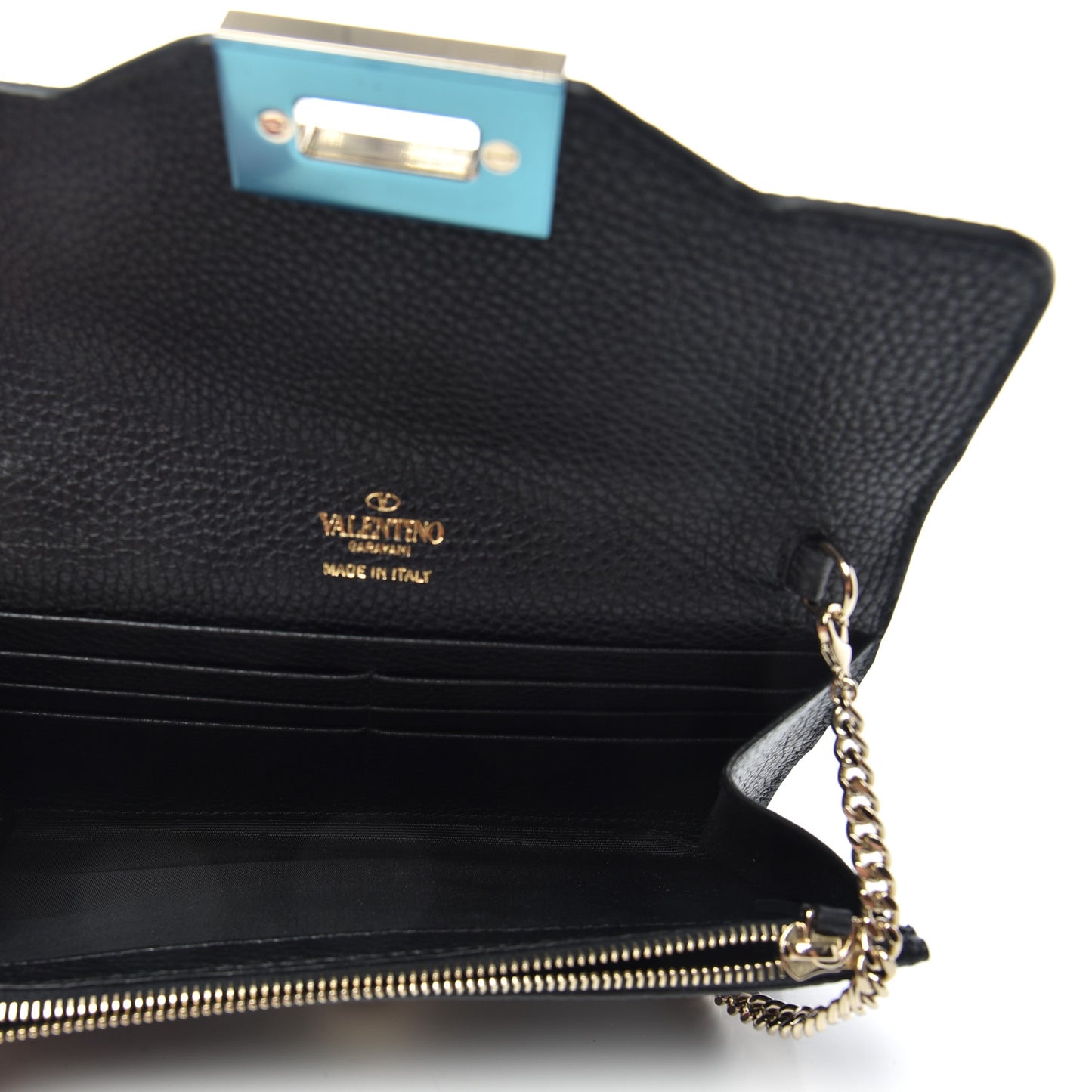 Pebbled Calfskin Rockstud Flip Lock Wallet On Chain Black