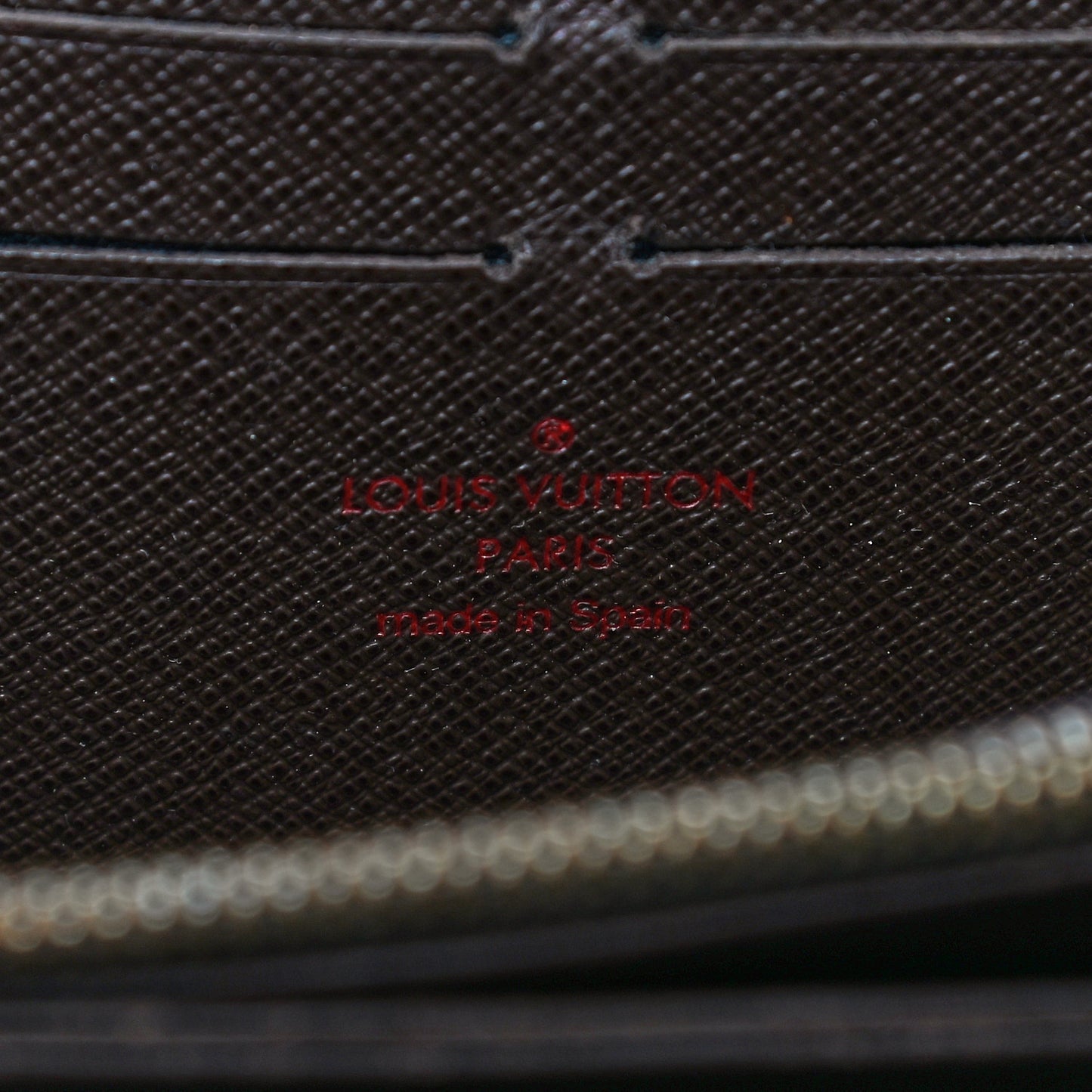 Damier Ebene Zippy Wallet