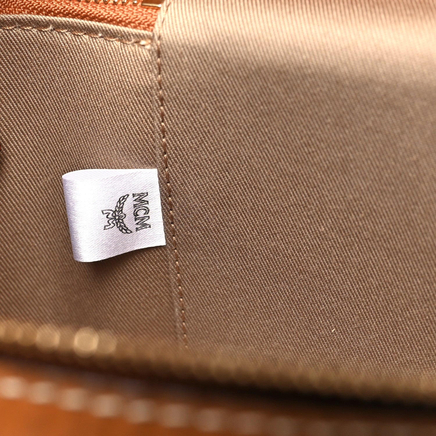mcm ボディバッグ　cognac smallサイズ✨ MCM Visetos Small Patricia Saddle Bag Cognac 1689183 – FASHIONPHILE