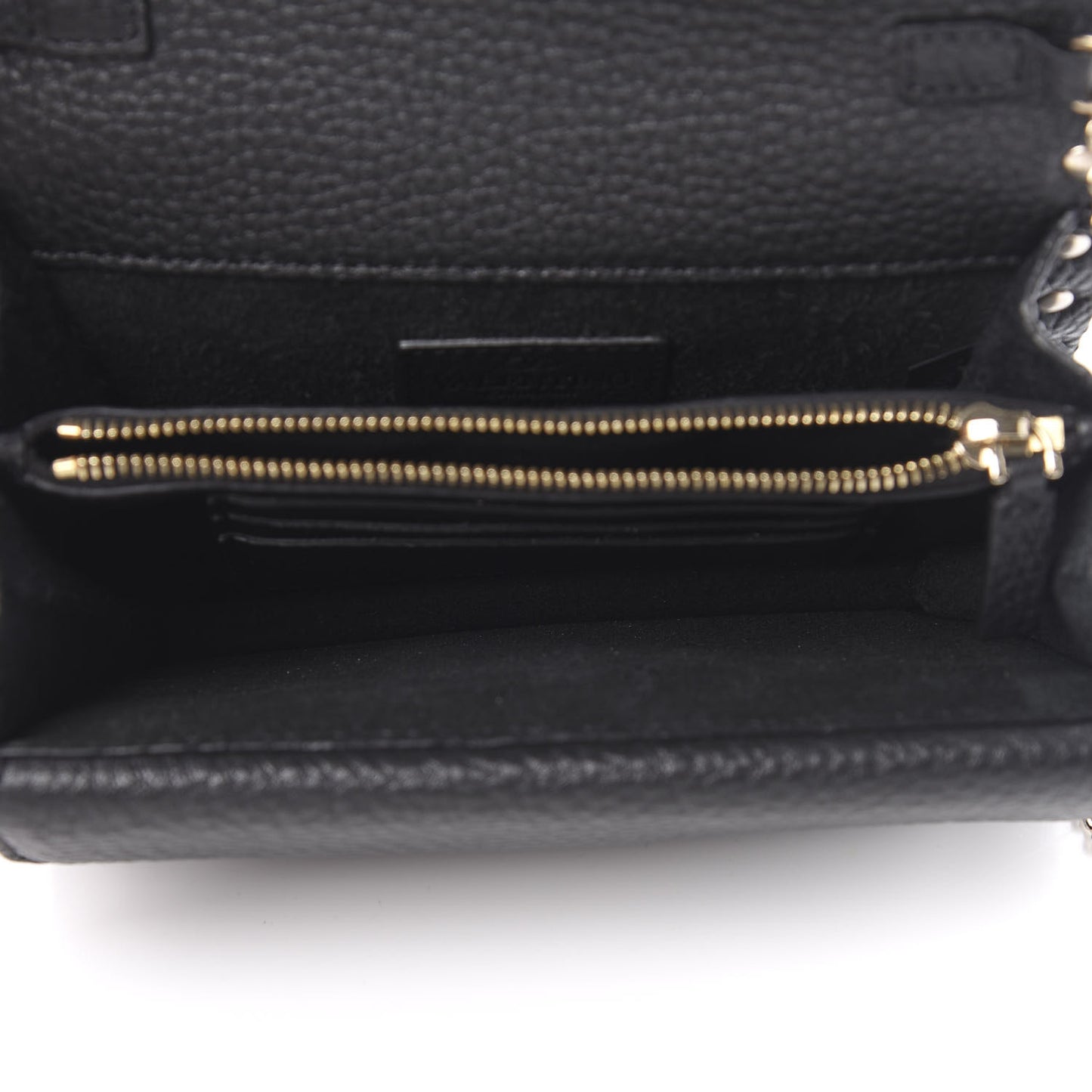 Pebbled Calfskin Rockstud Wallet on Chain Black
