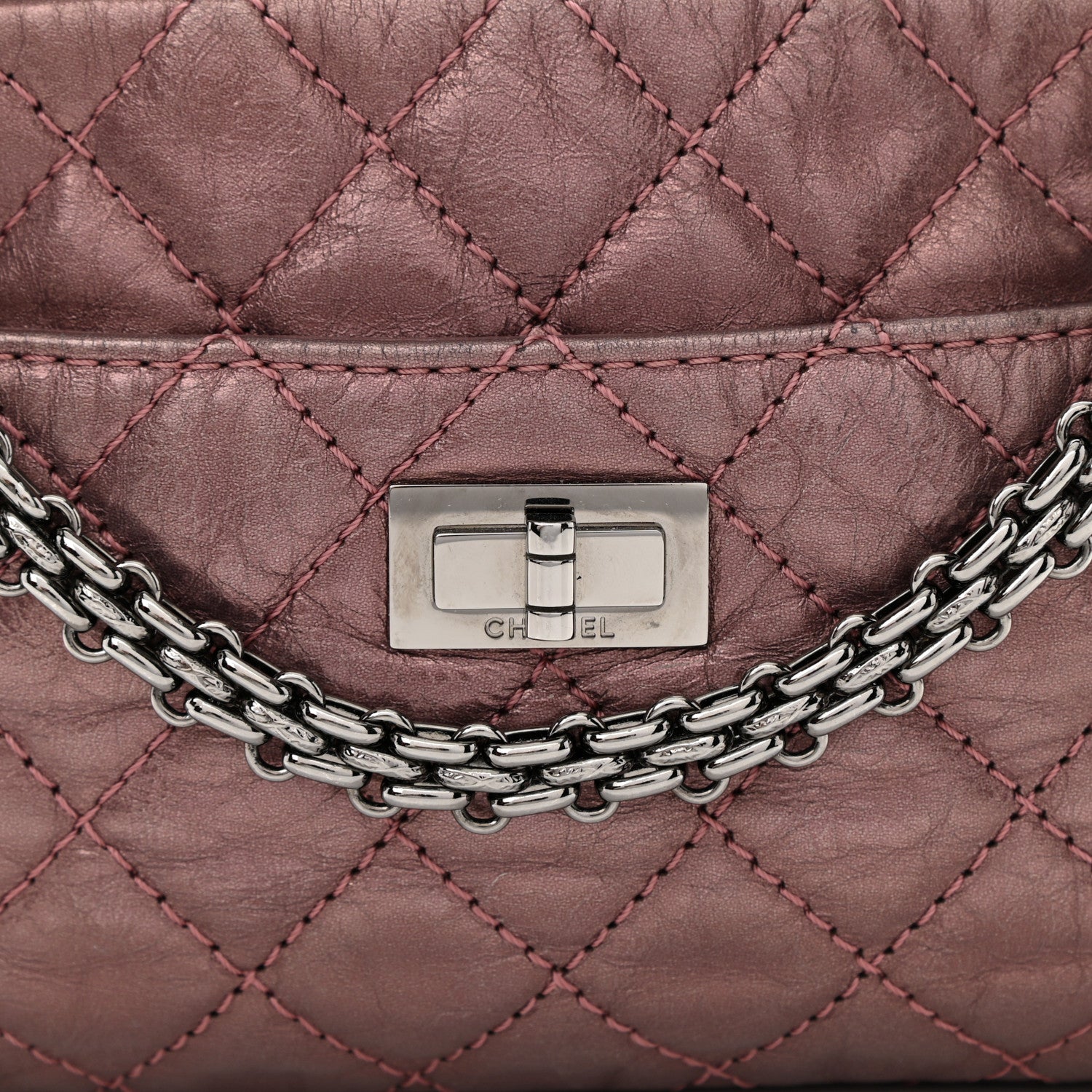 Chanel Metallic Aged Calfskin Quilted Small Reissue Camera Case Rose Fonce 8 of 8