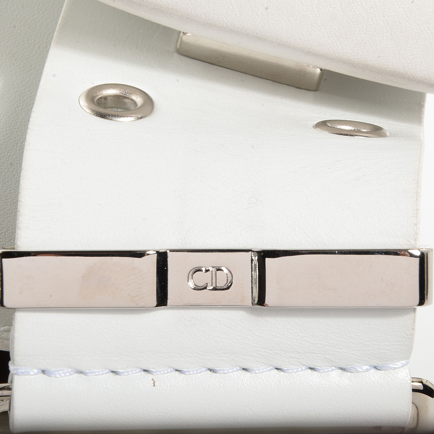 Christian Dior Leather Street Chic Columbus Ave Shoulder Bag White 9 of 10