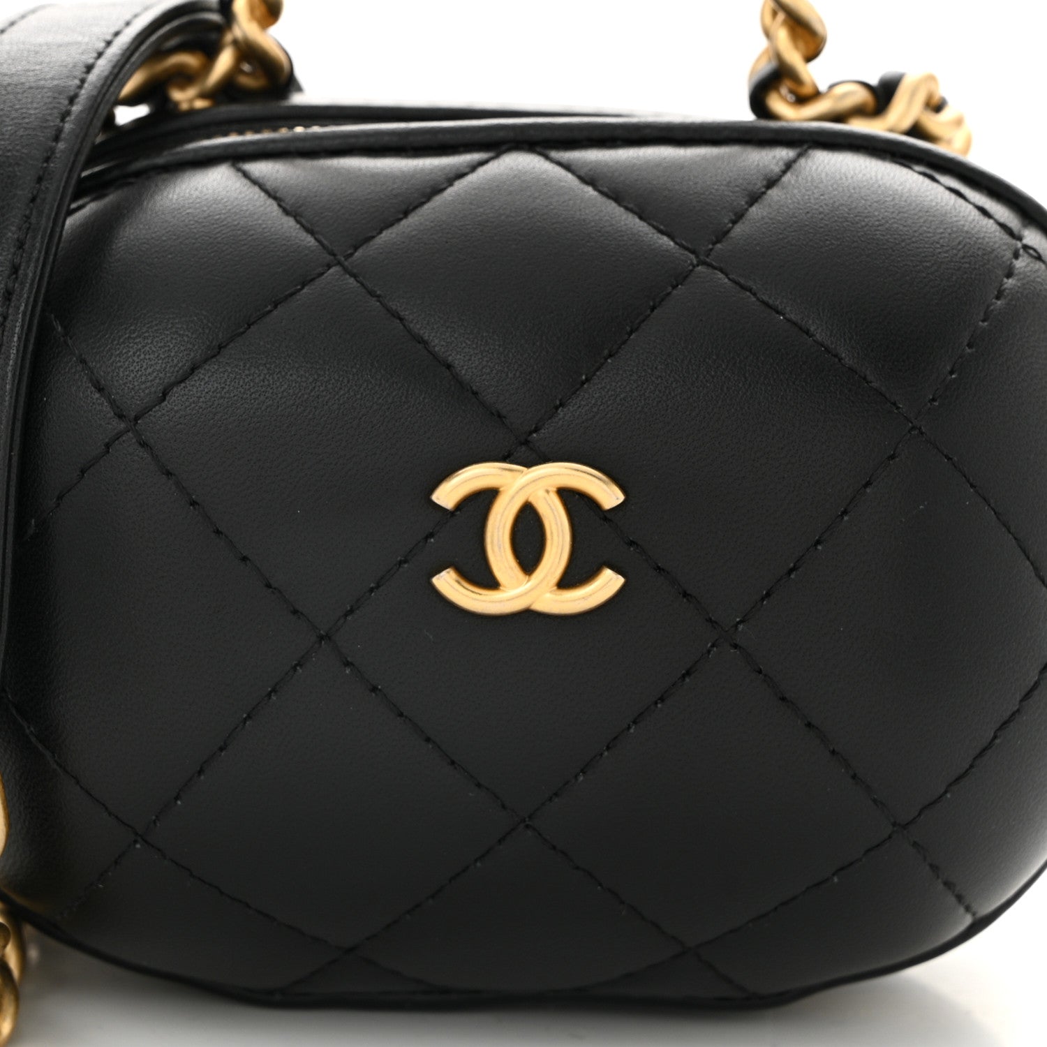 Chanel Lambskin Quilted CC Bubble Vanity Case With Chain Black 8 of 10