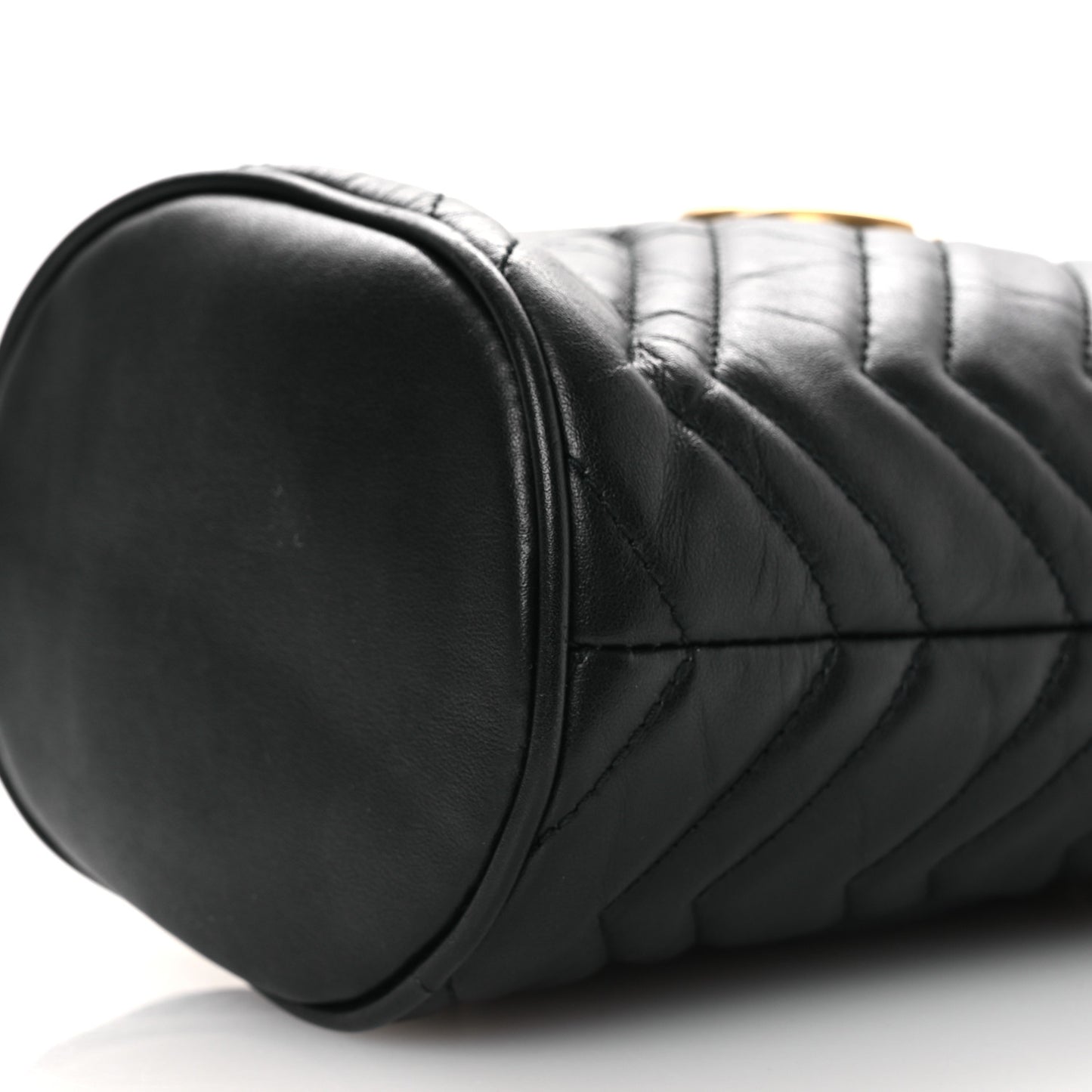 Calfskin Matelasse Mini GG Marmont 2.0 Bucket Bag Black