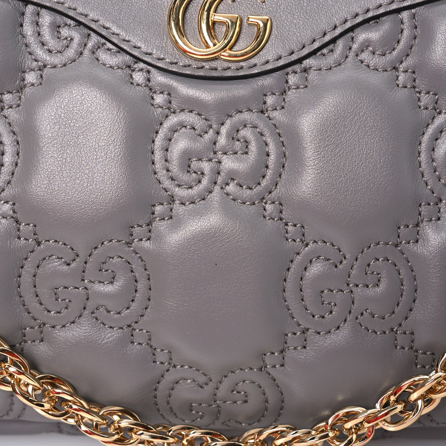 Calfskin GG Matelasse Chain Handbag Dusty Grey Natural
