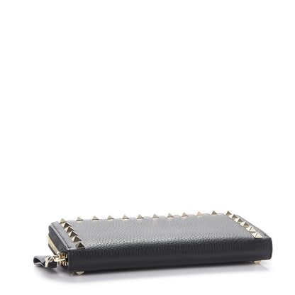 Valentino Garavani Pebbled Calfskin Rockstud Zip Around Wallet Black 4 of 9