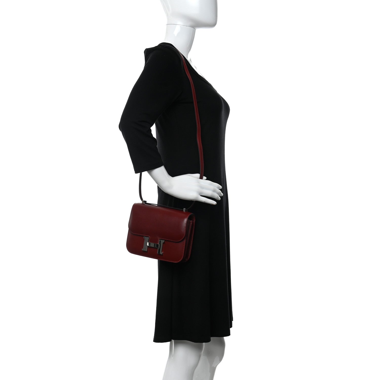 Hermes Box Constance 18 Rouge H 2 of 13