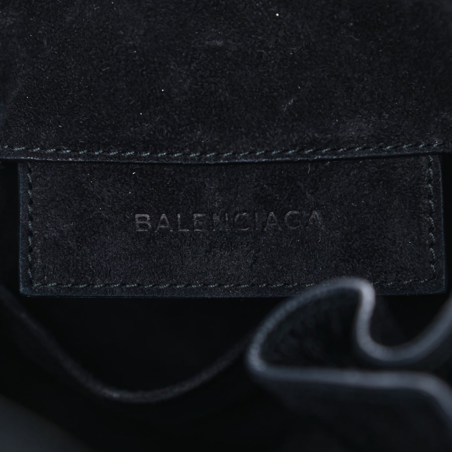 Baby Daim Suede Papier Mini A4 Zip Around Tote Black