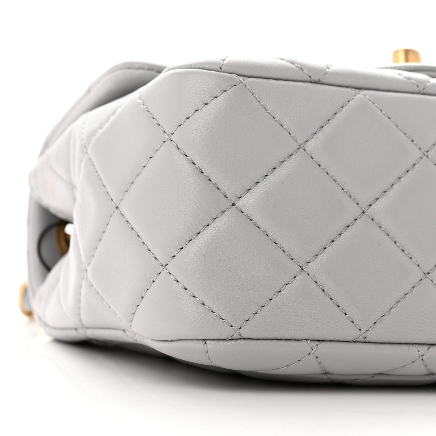 Lambskin Quilted Mini Pearl Crush Flap Light Grey