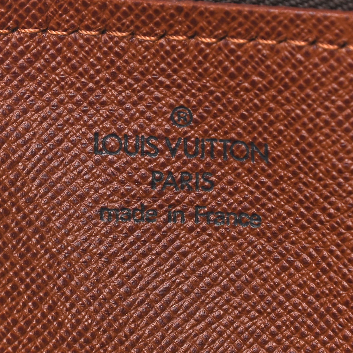 Monogram Papillon 30