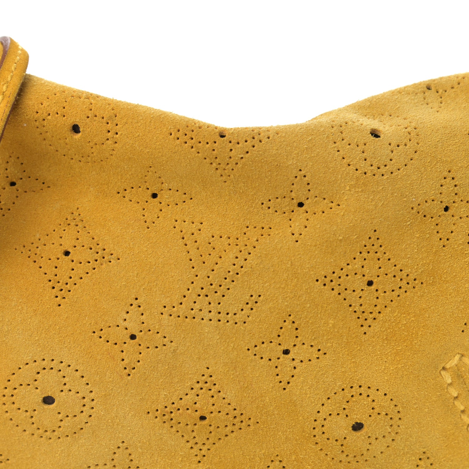 Louis Vuitton Suede Mahina Onatah PM Maize 8 of 10