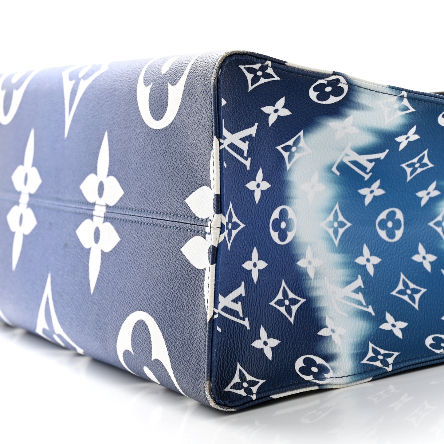 Monogram Escale Onthego GM Blue