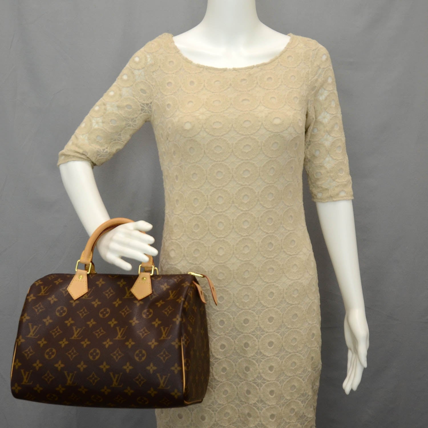 Louis Vuitton Monogram Speedy 30 2 of 8