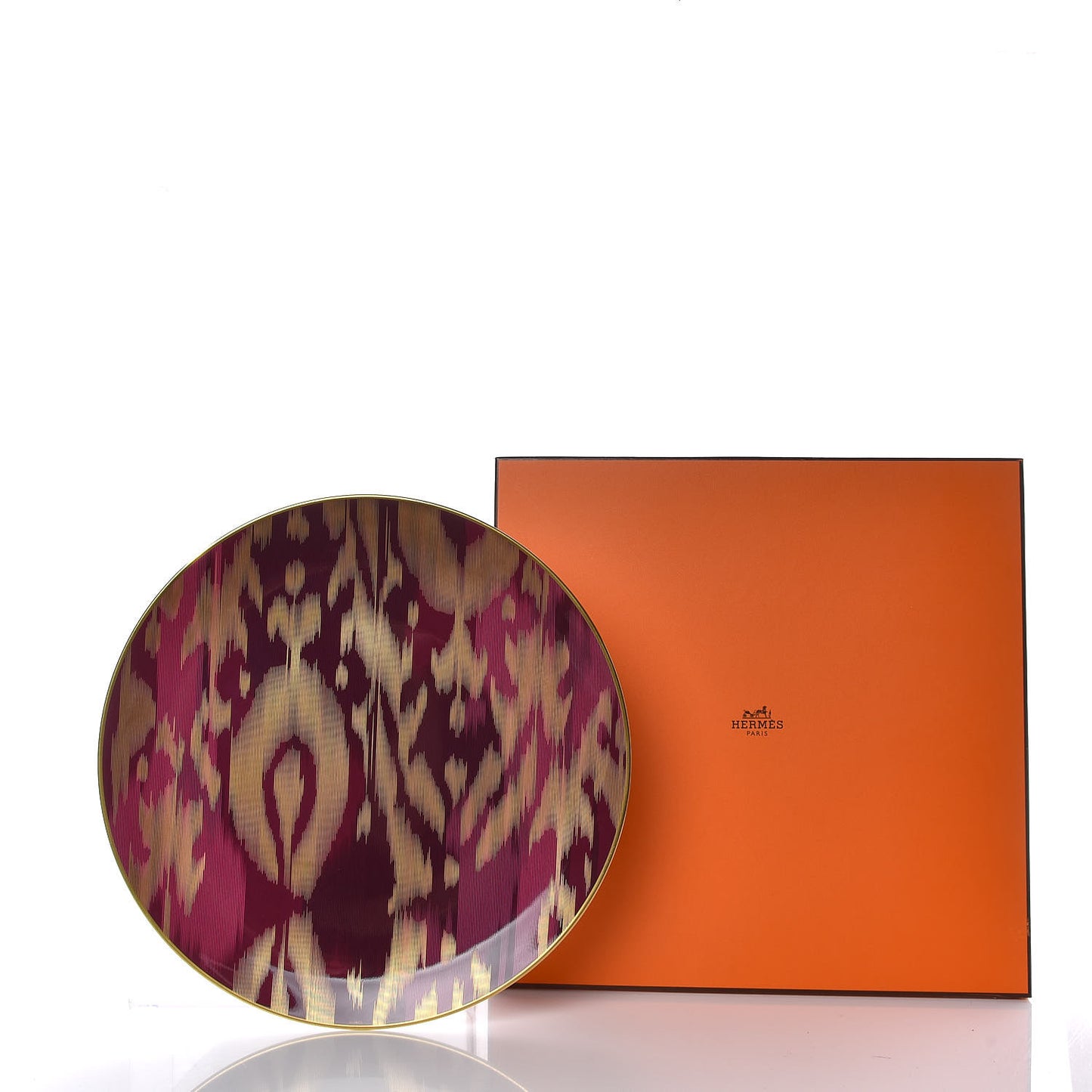 Porcelain Voyage en Ikat Presentation Plate Ruby