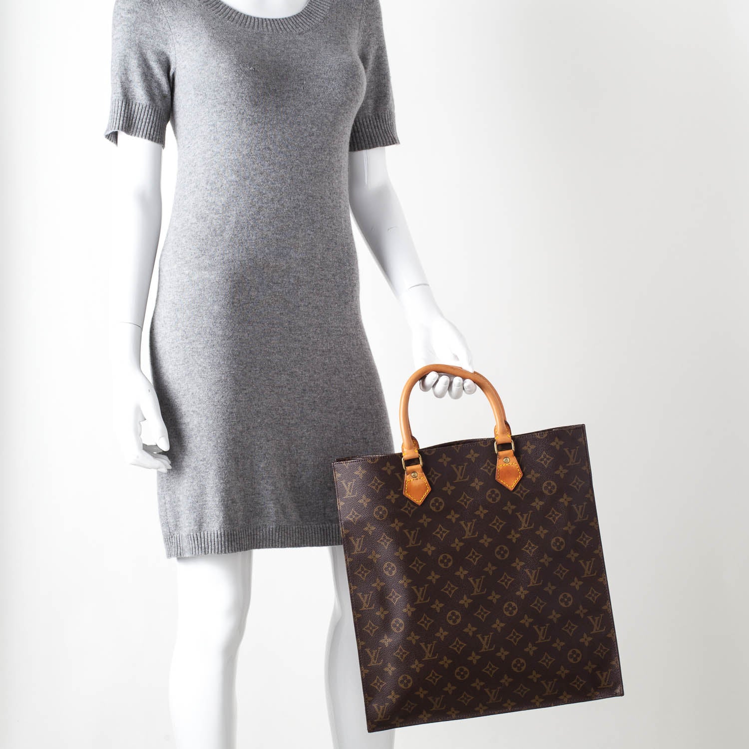 Louis Vuitton Monogram Sac Plat 2 of 8
