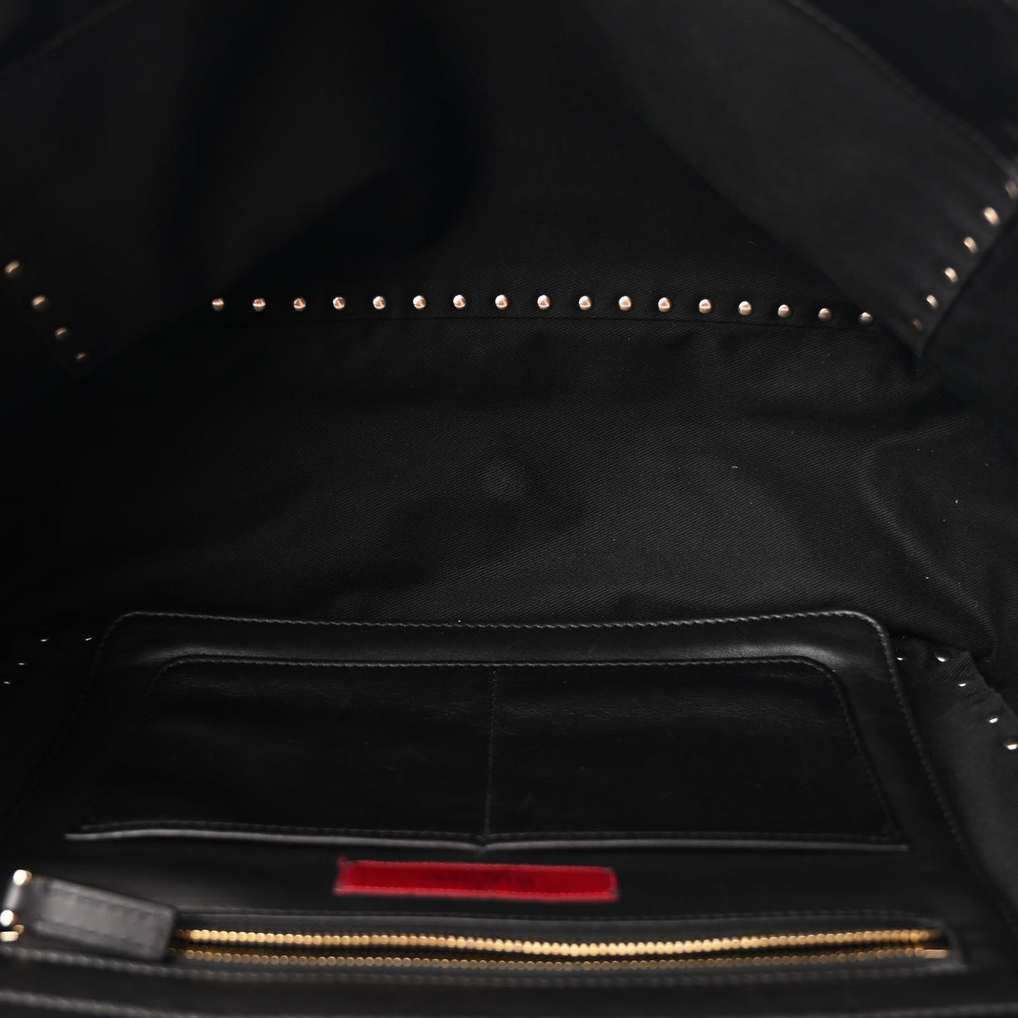 Vitello Medium Rockstud Tote Black